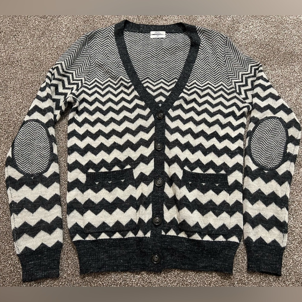 Wallace Medium Chevron Patterned Cardigan - image 1